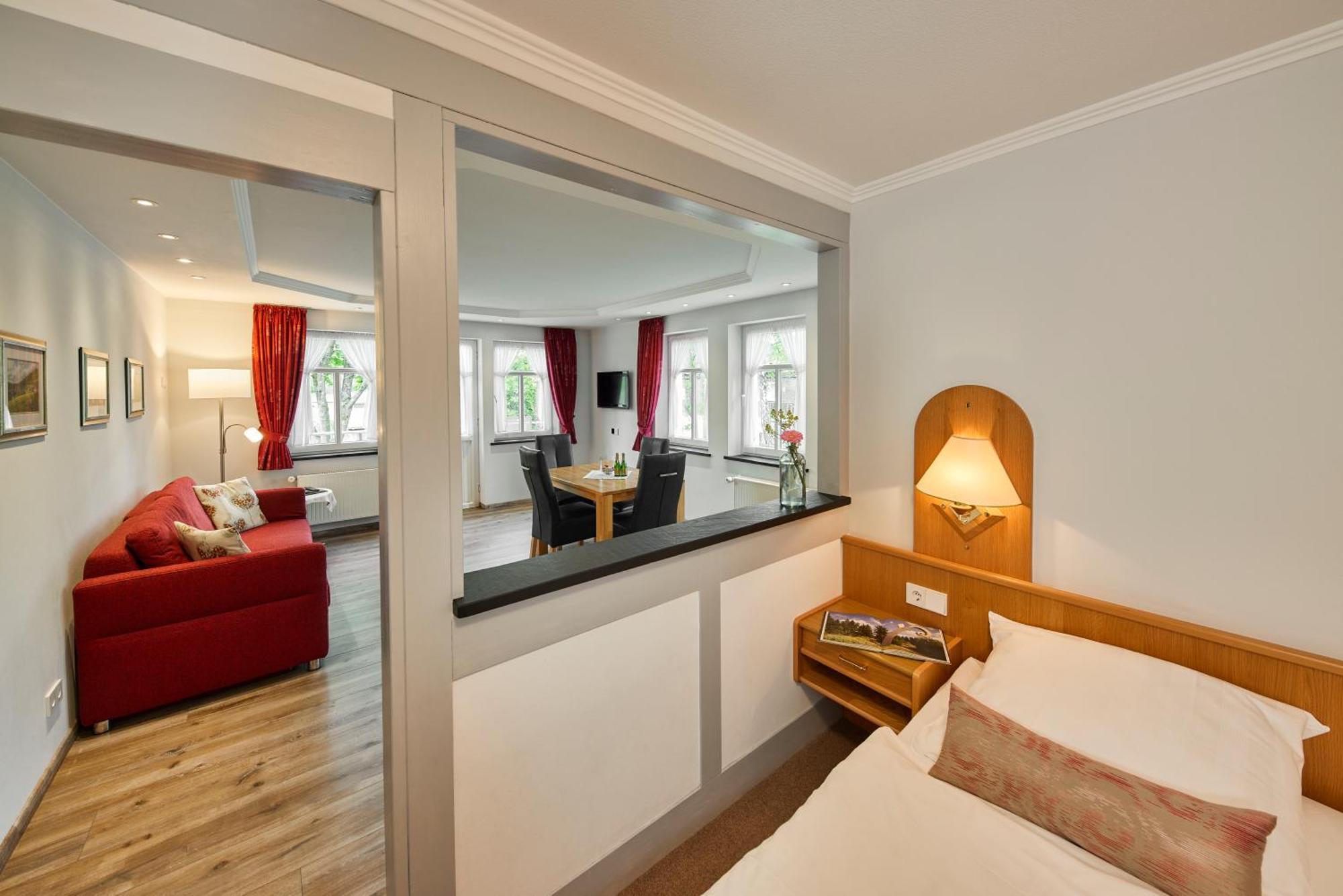 Pension Und Ferienwohnung Schuette Schmallenberg Εξωτερικό φωτογραφία